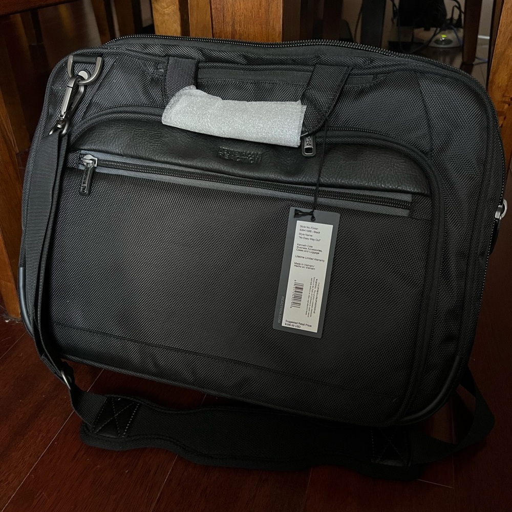 Kenneth Cole Laptop Bag/Briefcase